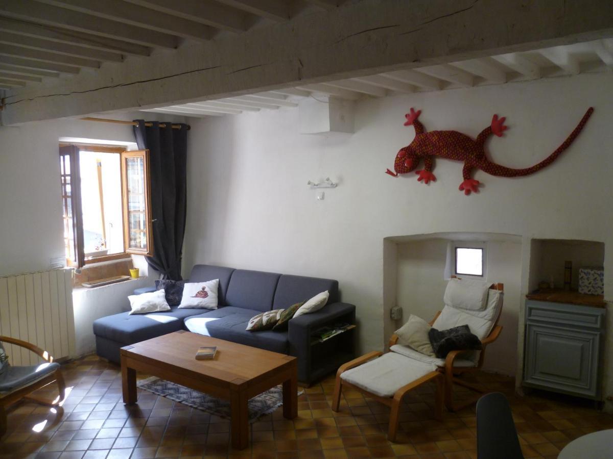 Ribiers Une Maison Dans Le Village מראה חיצוני תמונה